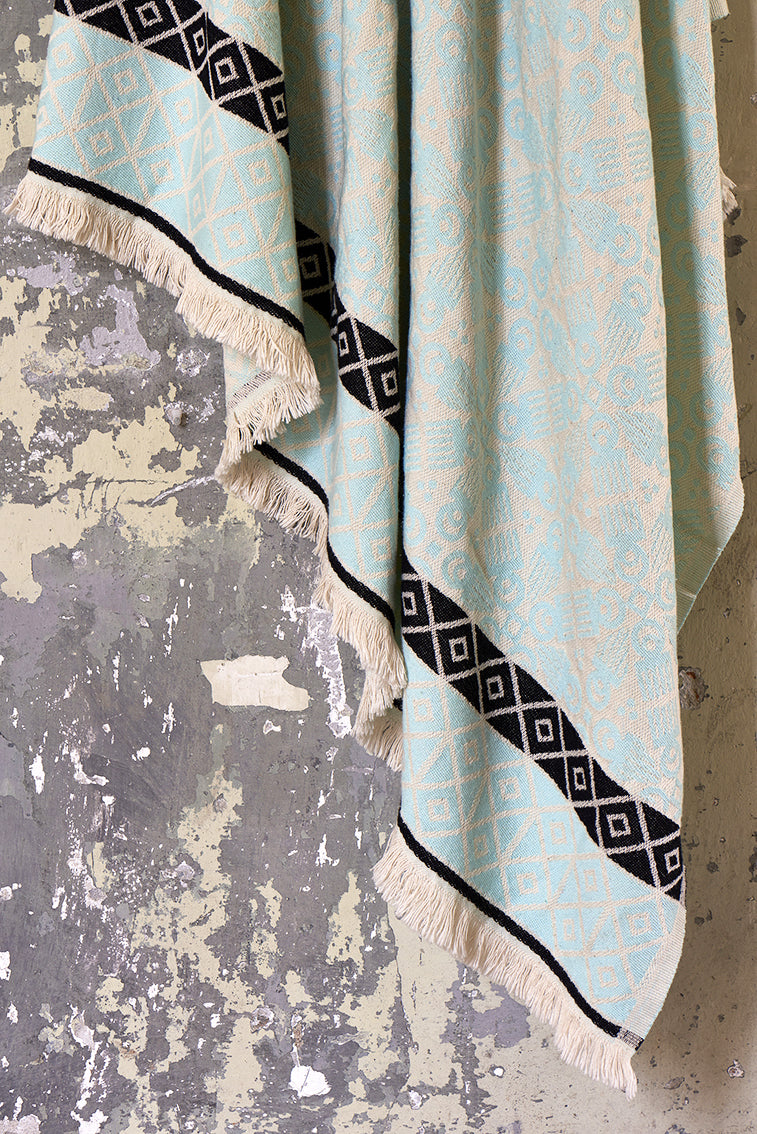 Aquamarine 'Duafe' Blanket