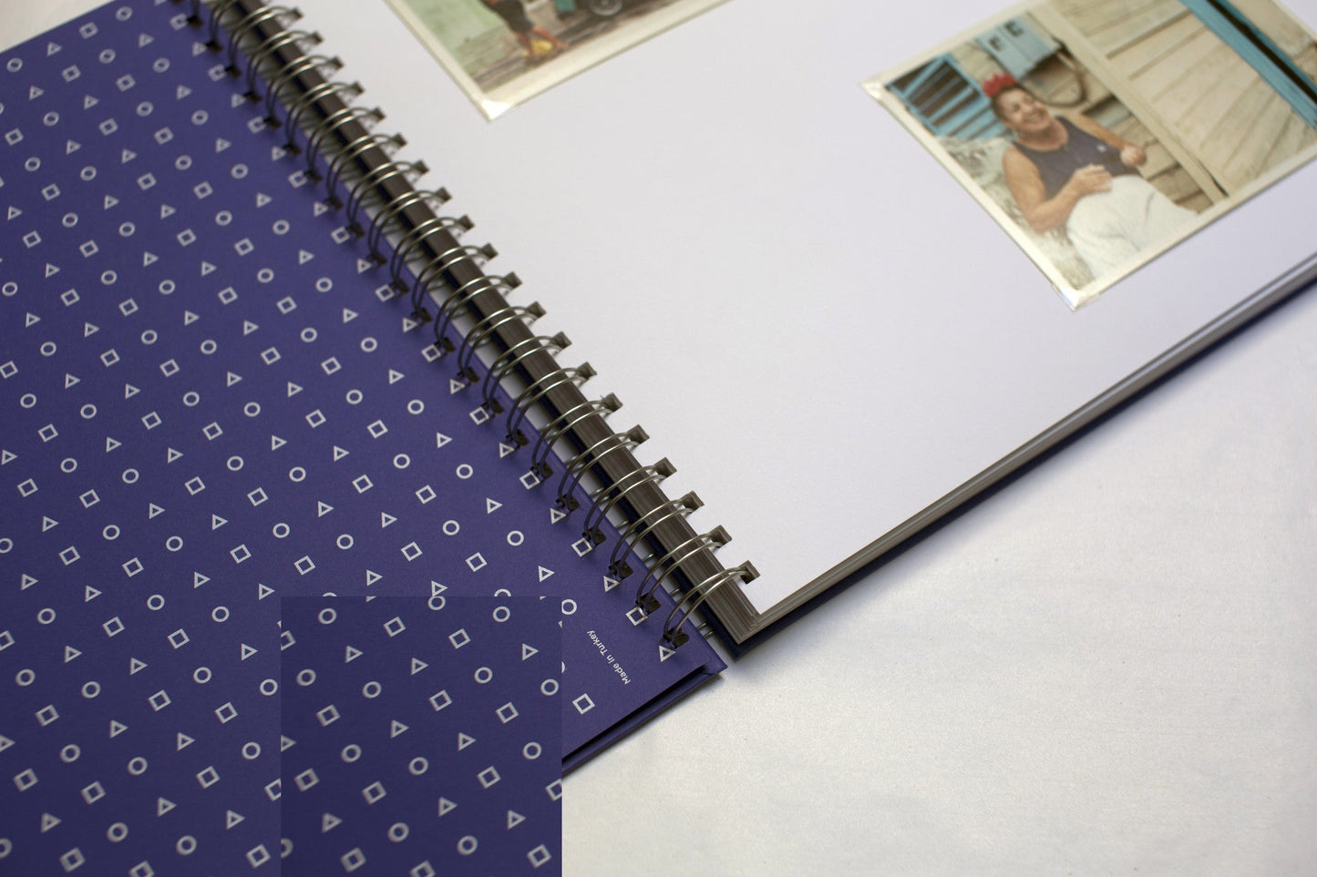 Scrapbook Album 'Iznik'